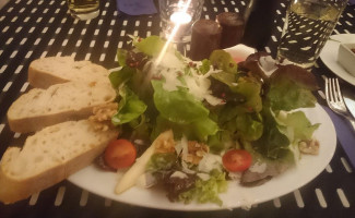 Goldener Hirsch food