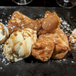 Le Petit Tarbais food