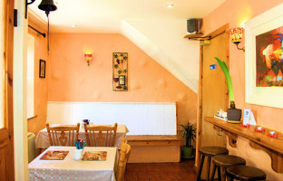 The Belfrey Cafe À l'intérieur