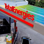 Totalenergies Rel. Le Front De Seine outside