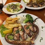 Taverna Folia food