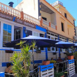 Dos Barrancos outside