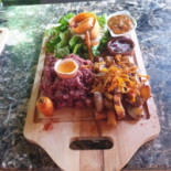 Le Pichenouille food