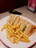 Vips Padre Damian food