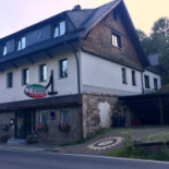 Pizzeria I Fratelli outside