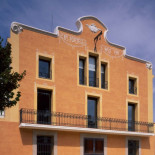 Masia Can Portell outside