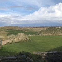 Trump's Bar Restaurant food