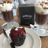 Monlou Cake And Coffee House food