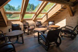 Le Toi Du Monde food