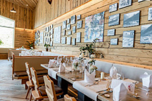 Top Mountain Crosspoint food