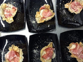 Chef's House Cafe' food