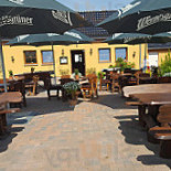 Auenkrug Löbschütz Entenbraterei food