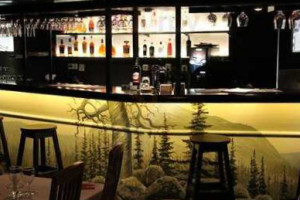 Aakenus Grill Ylläsjärvi food