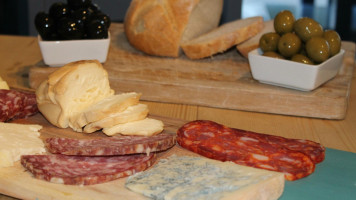 Barton Street Pizza food