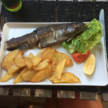 Pisciculture Les Uguettes food