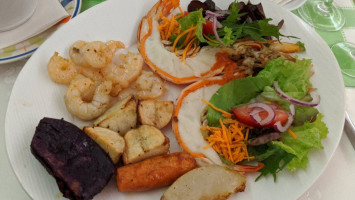 Captain's Table food