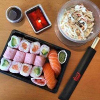 Sumi Sushi food