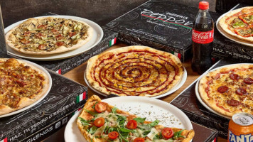 PIZZERIA PEPPONE food