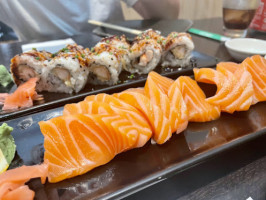 Japones Sakuraya outside