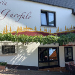 Pizzeria Garofalo outside