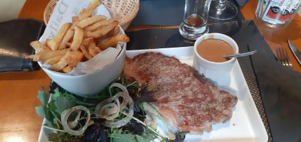 Cave Saint Louis, Cave a Vin, Bar a Vin, Restaurant food