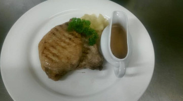 Ellie Mcguires food