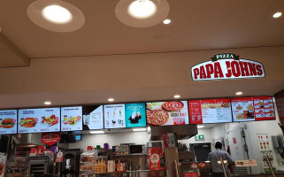 Supermac's Papa John's Balbriggan inside