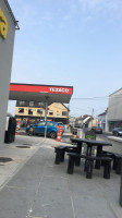 Supermac's Papa John's Balbriggan outside