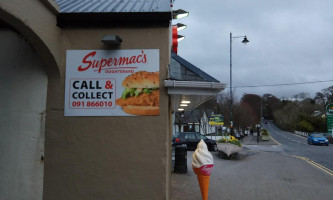 Supermac's Papa John's outside