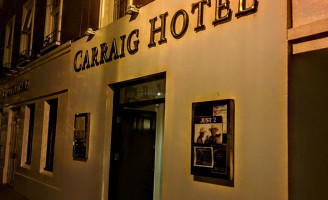 The Carraig outside