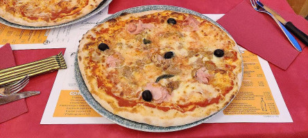 Pizzeria Cambius food