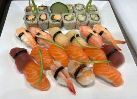 Joto Sushi food