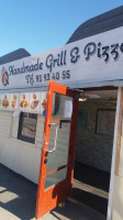 Handmade Grill Pizza Take Away Utkjoering! outside