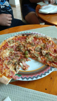 Pizzeria Levanat food