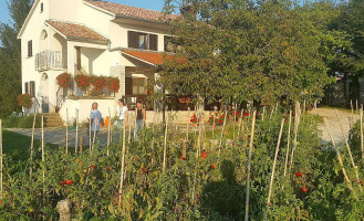 Agriturizam Štokovac outside