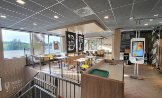 Mcdonald’s Rygge inside