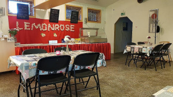 Lemonrose Kafe inside