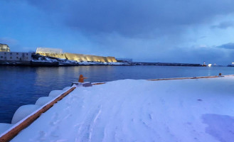 Magic Ice Lofoten outside