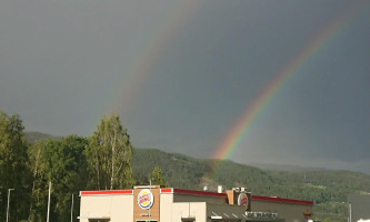 Burger King outside