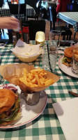 O'learys Skien food