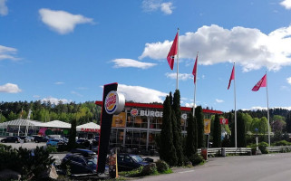 Burger King outside