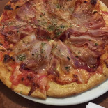 Pizzería Do Baleo food