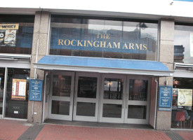 The Rockingham Arms outside