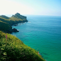 Gurnard's Head outside