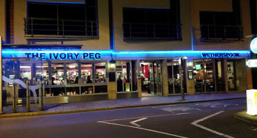 The Ivory Peg (wetherspoon) outside