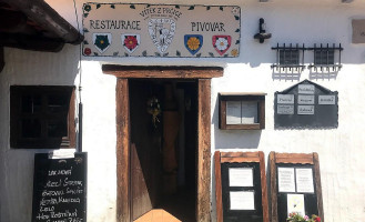 Památník, Pivovar, Hradní Restaurace A Muzeum Vítek Z Prčice Outside