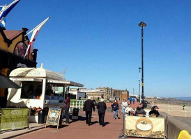 Crumbs Of Portobello outside