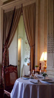 Le Talbooth inside