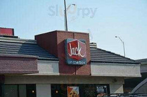 Van Der Valk outside