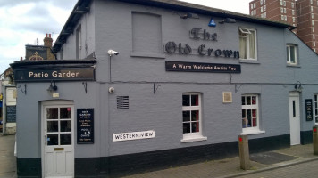 The Old Crown outside